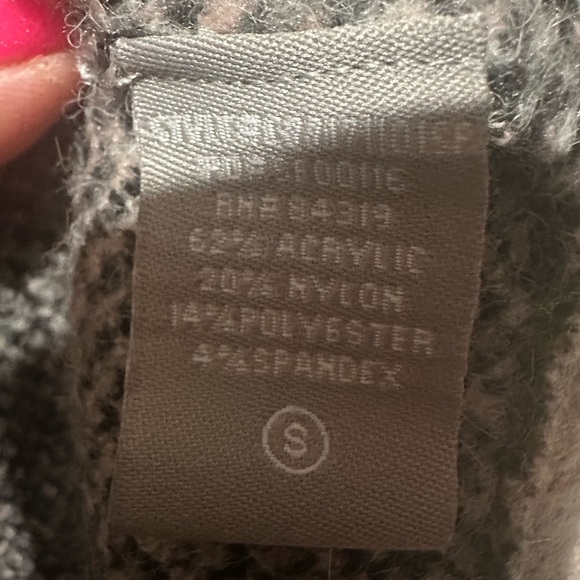 Oh so soft sweater cardigan - Picture 5 of 10